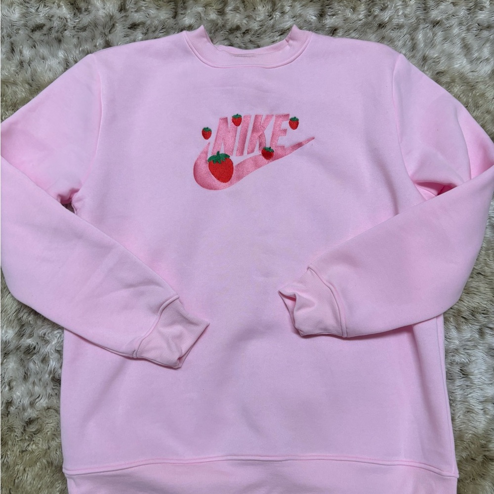 Embroidered coquette sweatshirt